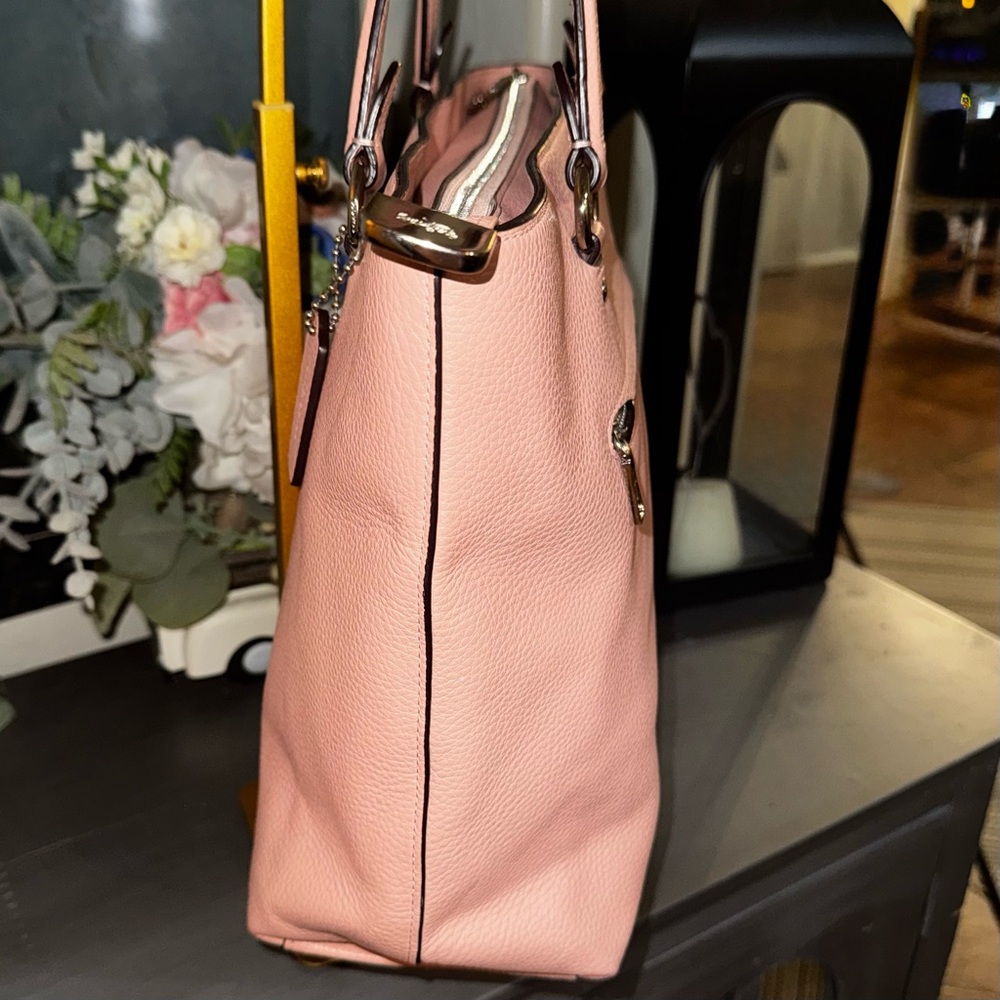 Coach Pink Tote Shoulder Bag Soft Pebble Leather 2018 #F48637 - EUC - Picture 9 of 16